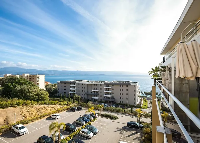 Evasion Marine - T2 Vue - Terrasse - à Pied Ajaccio (Corsica)