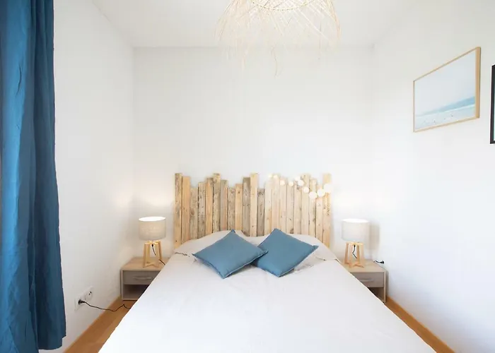 Appartement Evasion Marine - T2 Vue - Terrasse - à Pied Ajaccio (Corsica)