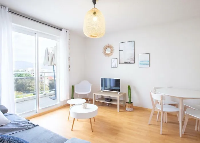 Apartment Evasion Marine - T2 Vue - Terrasse - A Pied *